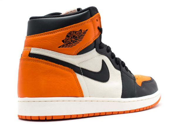 AIR JORDAN 1 